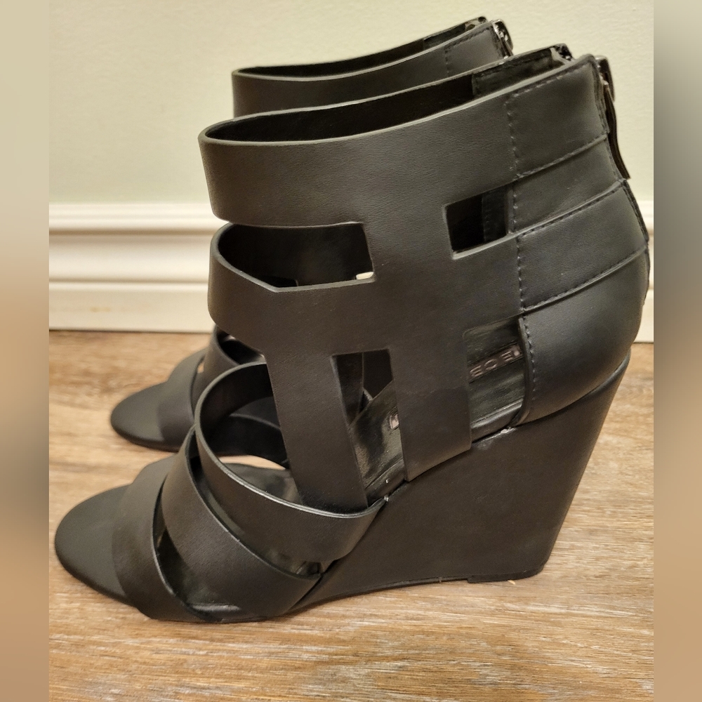 BCBC Generation Cages Wedge Sandals  Size 7 Black - Picture 4 of 9